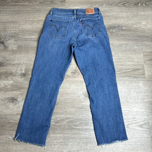 Levi’s Mid-Rise Curvy Bootcut Ankle Jeans in Blue Women’s Sz 30 - Picture 6 of 12